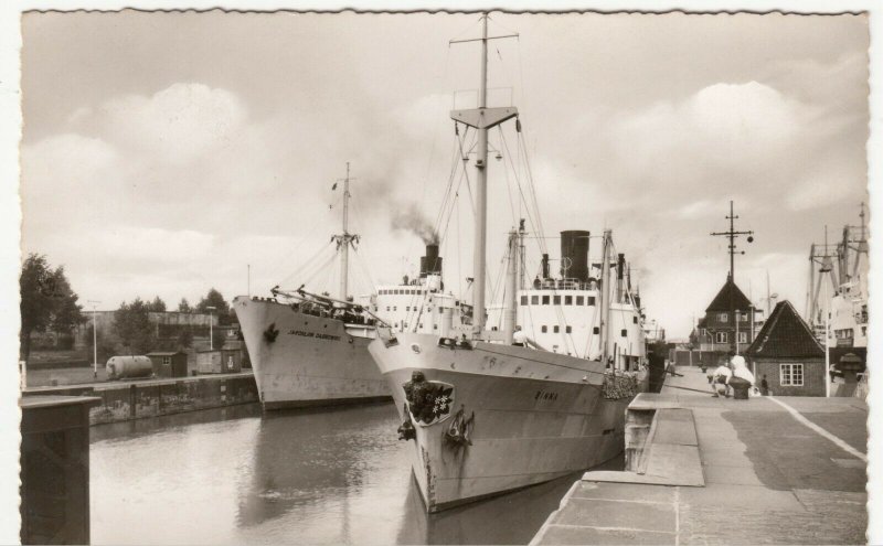 Germany; Merchant Vessels Inc SS Binna In Canal Locks, Brunsbuttel RP PPC Unused