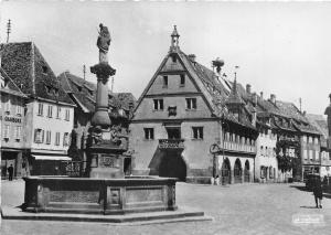 BR10417 Obernai Vieille fontaine et halle au ble  france