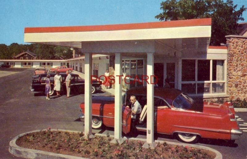 PRESIDENTS' CITY MOTEL, QUINCY, MASS. Mr & Mrs Winfield L Strout - 1956 Cadillac