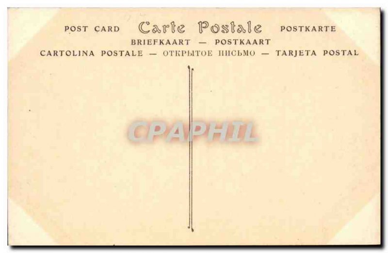 Saint Pol de Leon - Castle Kerjean the well - Old Postcard