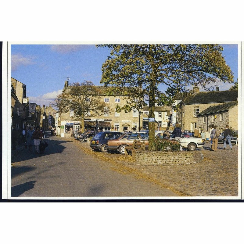 Yorkshire Landscapes Gallery Colour Postcard 'Grassington'