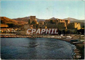 Postcard Modern Jewel of the Catalan coast Collioure (Pyrenees Orientales) Th...