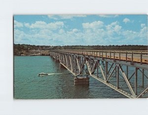 Postcard Famous Upside-Down Bridge, Lake of the Ozarks, Osage Beach, Missouri