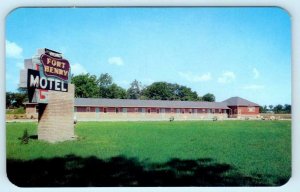 KINGSTON, Ontario Canada ~ Roadside FORT HENRY MOTEL ca 1950s-60s  Postcard