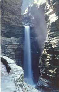 PC6096 CAVERN CASCADE, WATKINS GLEN STATE PARK, NY