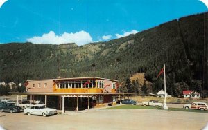 EASTPORT, Idaho ID  CANADIAN CUSTOM STATION 50's Cars  KINGSGATE~Canada Postcard
