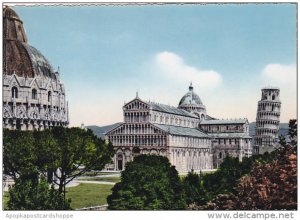 Italy Pisa Piazza del Duomo