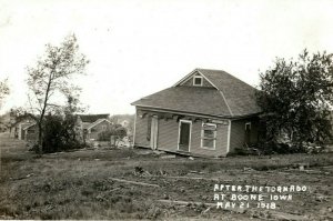 Destroyed House Home Boone Iowa Tornado 1918 RPPC Photo Antique Postcard 