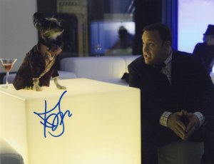 Kevin James in The Zookeeper Large 10x8 Hand Signed Photo