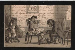 3069212 PEDICURE Dressed CATS & MONKEY old Embossed RPPC 1907 y