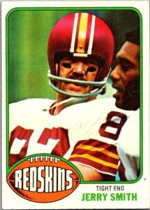 1976 Topps Football Card Jerry Smith Washington Redskins sk4462