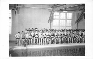 H93/ Great Lakes Illinois RPPC Postcard c1940 US Navy Swimming Recruits 119