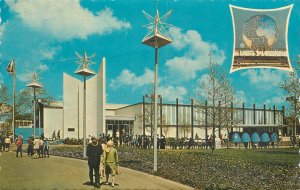 United States New York World's Fair 1964-1965 Paris pavilion