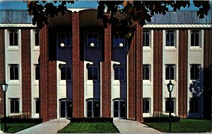 Hartung Hall, Adnerson College, Anderson IN c1972 Vintage Postcard H51