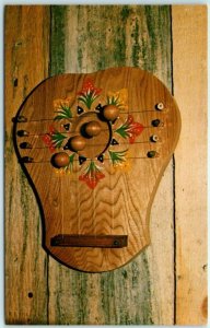 M-36438 Woodware Hand Painted Door Middlebury Vermont