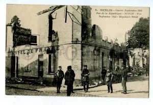 496953 France WWI 1914 Senlis Republic Street after bombing hotel de France