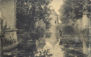 Postcard cpa Francepatras beaumont du gatinais fossses castle