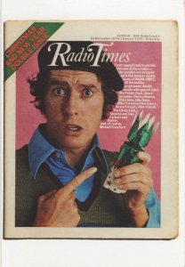 Some Mothers Do Ave Em Michael Crawford TV Show Magazine Postcard