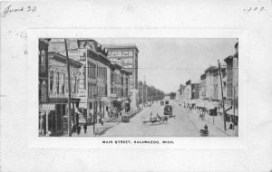 Kalamazoo Michigan~Main Street~Horse & Wagon in Street~White Border~1909 B&W Pc