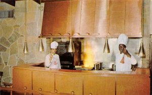 CHICAGO, Illinois IL ~ ARNOLD & EDDIE RESTAURANT Chefs~Kitchen ROADSIDE Postcard