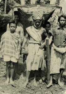 indonesia, CELEBES SULAWESI, Native Toraja Dancer, Toradja (1950s) Postcard