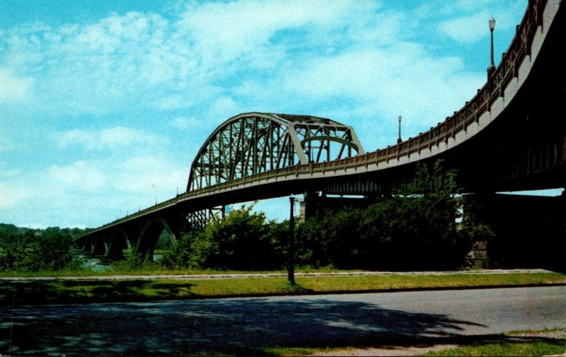 New York Buffalo Peace Bridge