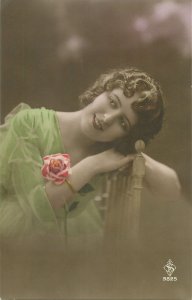 Postcard glamour charm lady clothes flowers delight lovely coiffure cute smile