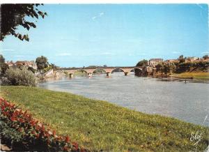 B51942 Bergerac Le Pont de Pierre sur la Dordougne   france