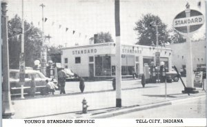 1950s Young's Standard Service Tell City IN Standard Oil Gas Station Postcard