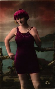 PC CPA RISQUE LADY IN SWIMMING DRESS, VINTAGE REAL PHOTO POSTCARD (b4525)