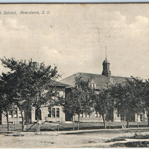 c1910s Aberdeed, S.D Washington High School Collotype Photo Postcard SD Vtg A40