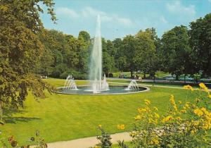 Germany Schweinfurt Wasserspiele in den Wehranlagen