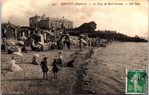 France Roscoff La Plage de Roc'b-Kroum Vintage Postcard C017