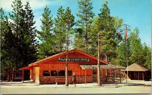 Postcard United States Post Office Building in Idyllwild, California