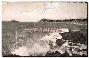 Modern Postcard Le Val Andre La Plage Verdelet seen rocks white walls