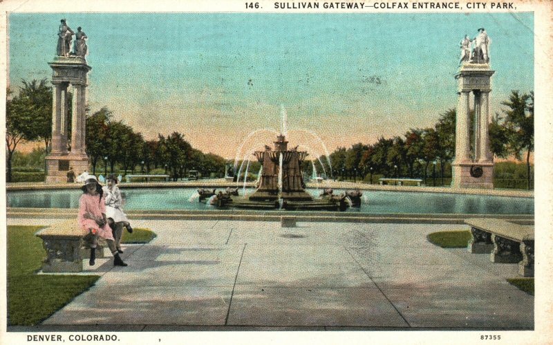 Vintage Postcard 1920's Sullivan Gateway Colfax Entrance City Park Denver Colo.