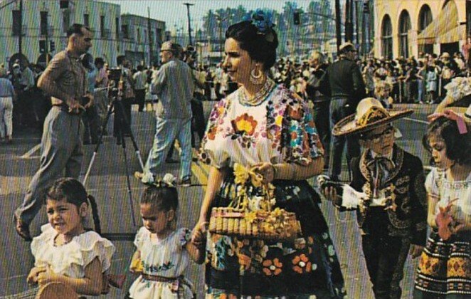 California Los Angeles Olvera Street Fiesta Authentic Mexican Costumes