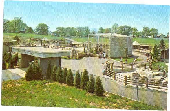 Louisville Zoological Gardens Children's Zoo Entrance KY