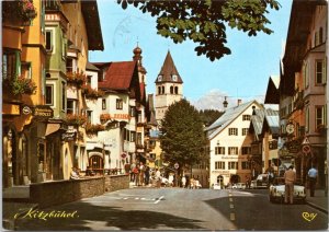 Postcard Austria Tirol - Kitzbuhel main square with Wilder Kaiser in background