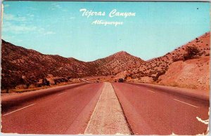 Postcard HIGHWAY SCENE Albuquerque New Mexico NM AO1697