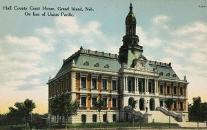 Hall County Court House Grand Island NE Postcard On Line of Union Pacific