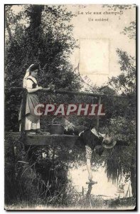 Old Postcard Life Aux Champs A Folk Accident