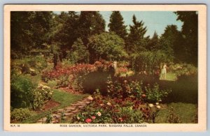 Rose Garden, Victoria Park, Niagara Falls Ontario Canada, Vintage 1947 Postcard