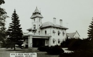 RPPC Rene's White House Hotel, Brighton, Ontario Vintage Postcard F101