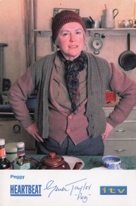 Gwen Taylor as Peggy Armstrong Heartbeat RARE HAND Signed Cast Card Photo
