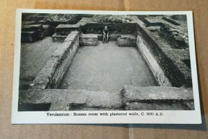 VINTAGE UNUSED REAL PHOTO POSTCARD VERULAMIUM ROMAN ROOM PLASTERED WALLS UK
