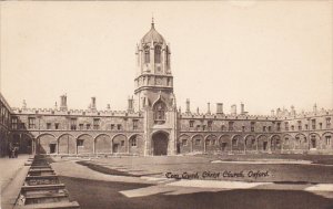 England Oxford Christ Church Tom Quad