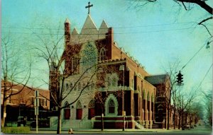 Vtg 1950s St Marys Roman Catholic Church Poughkeepsie New York NY Postcard