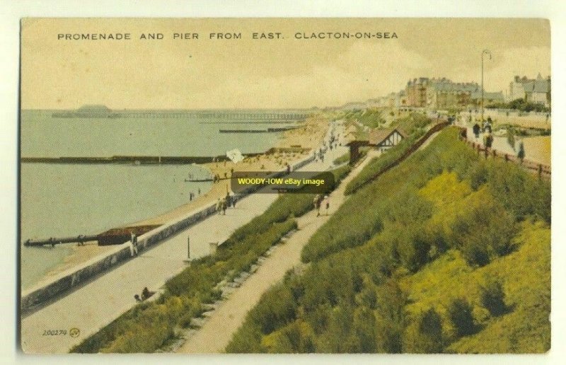 tp2793 - Promenade & Pier from East , Clacton-on-Sea , Essex - postcard 