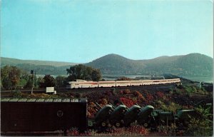PRR Aerotrain Pennsylbania Railroad Train Track Mountains VTG Postcard UNP 